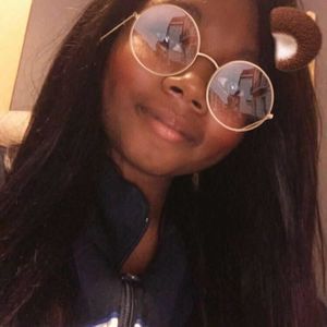 Meet your Posher, Kendall